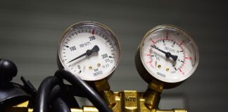 Jak sprawdzić czy reduktor puszcza gaz?