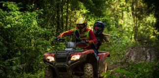 Ile czasu dociera się quad?